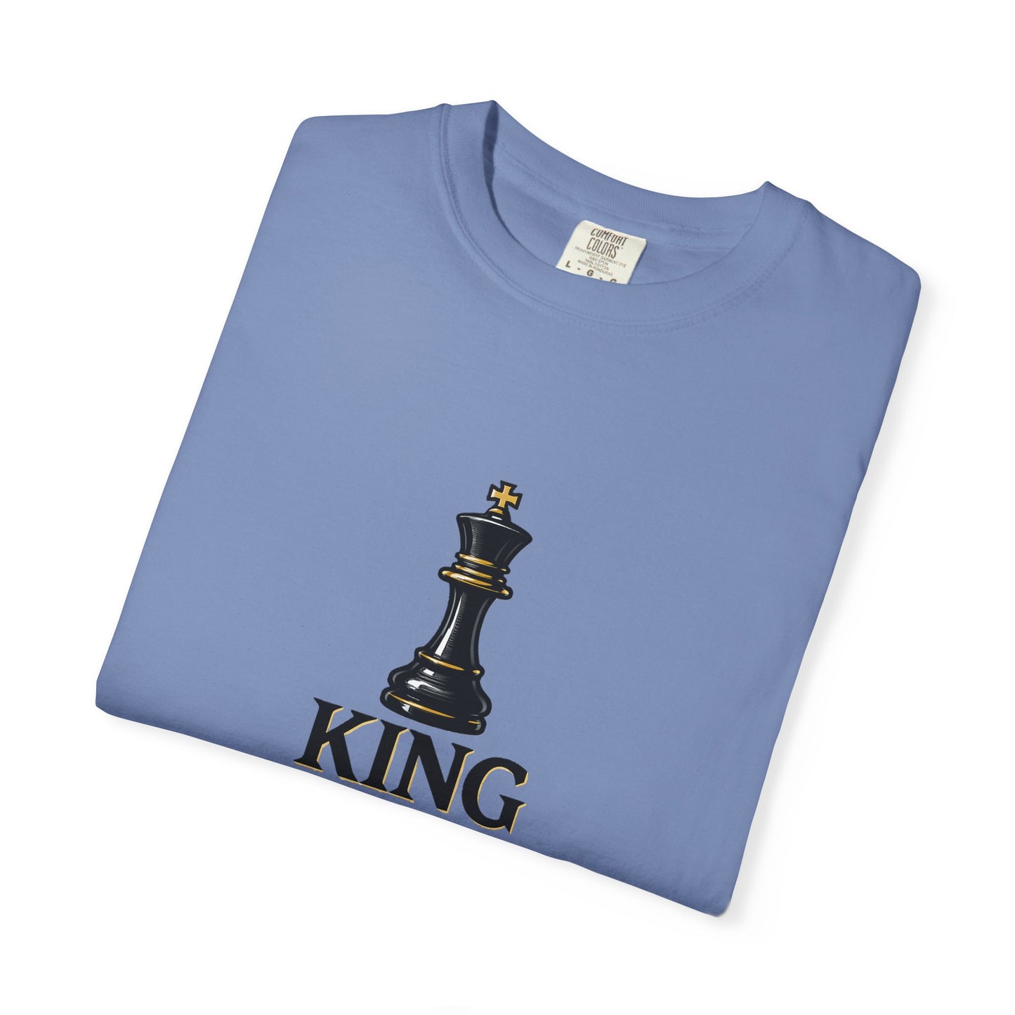 King Design Unisex T-shirt for Chess Lovers, Casual Wear, Gift for Birthdays, Unique Statement Tee, Comfortable Everyday Style