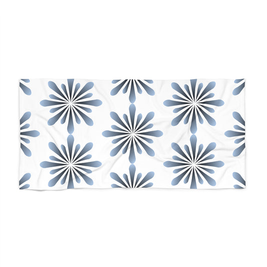 Stylish Beach Towel with Floral Design, Perfect for Summer, Pool Days, Picnics, Gifts for Beach Lovers, Vacation Essentials